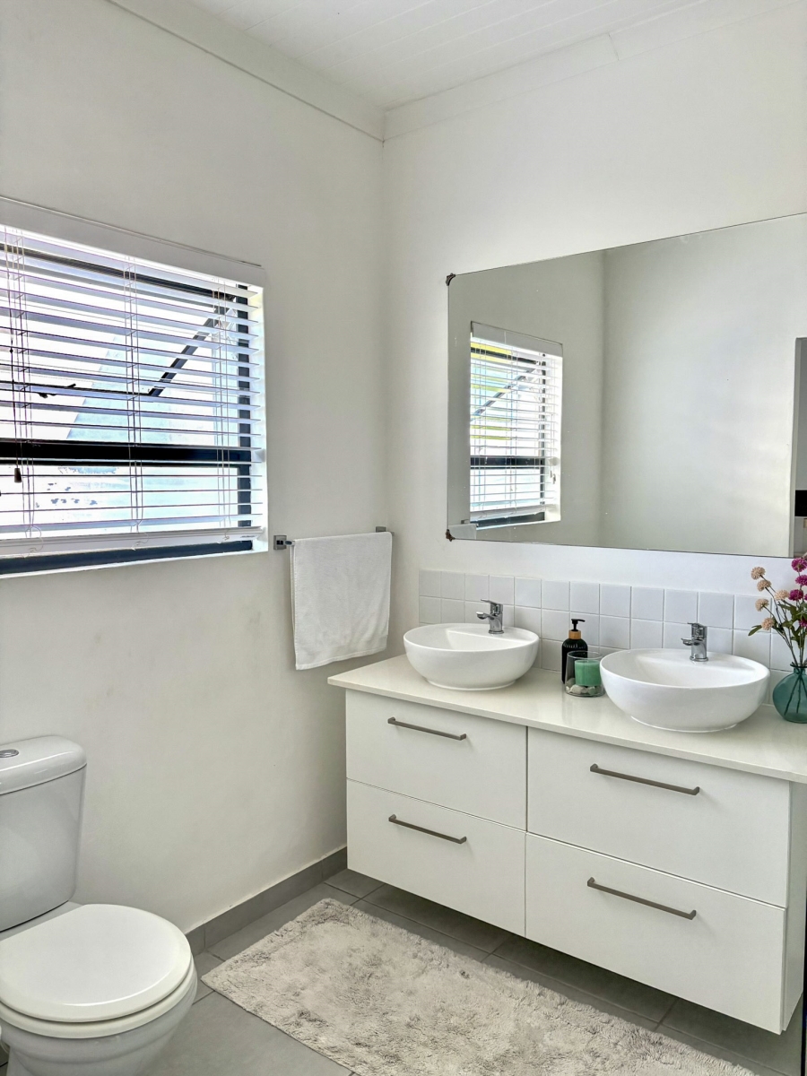 3 Bedroom Property for Sale in Atlantic Sands Private Estate Western Cape